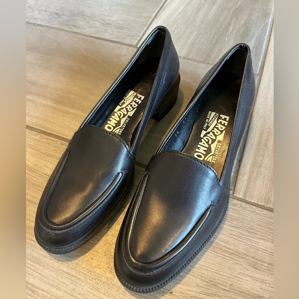 Salvatore Ferragamo Tiscio Leather Loafers Size 4B